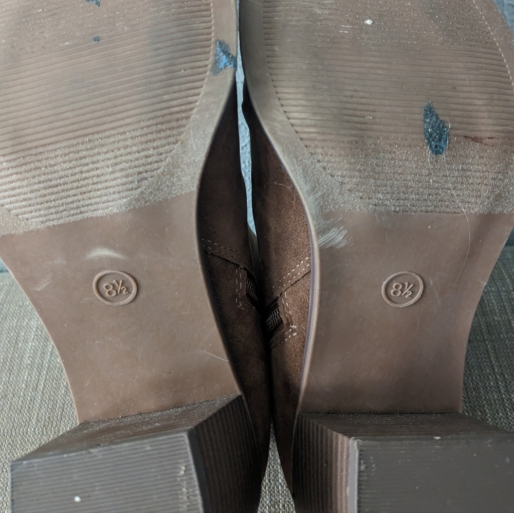 Universal Thread Block Heel Boots - Picture 9 of 9